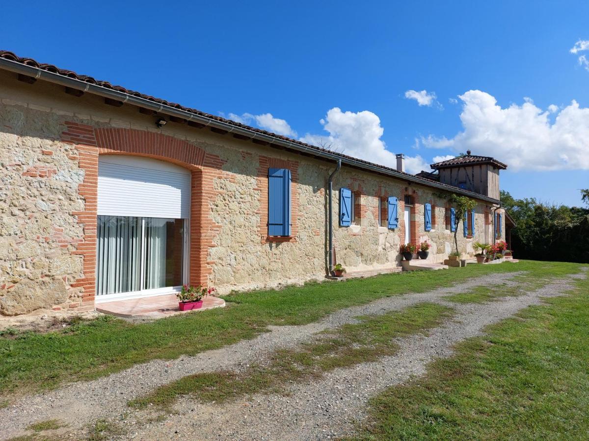 Les Gites De Laures Monblanc Exterior photo